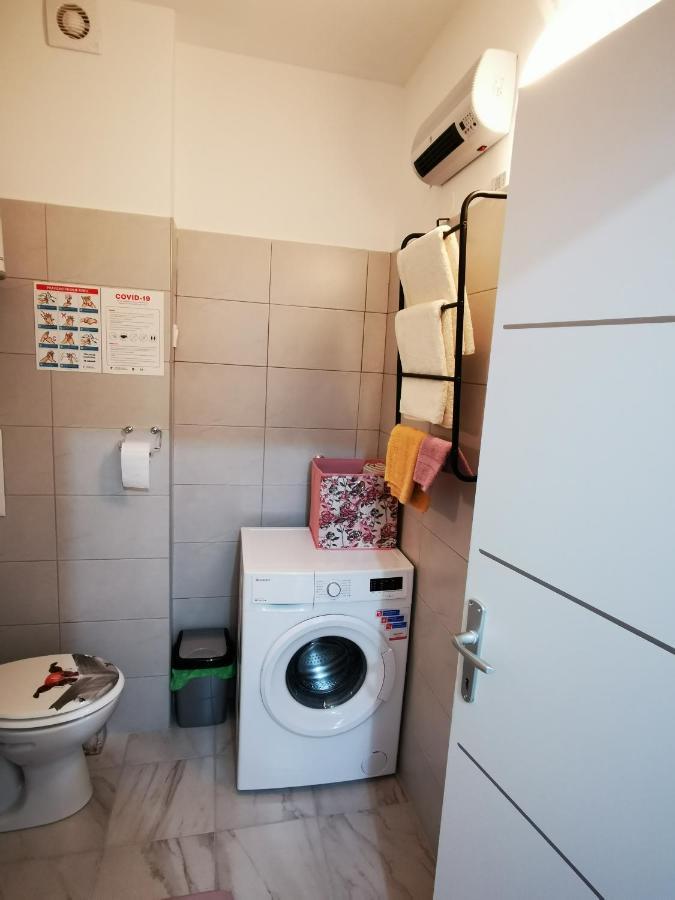 Ema Studio Apartman Karlovac Exterior photo